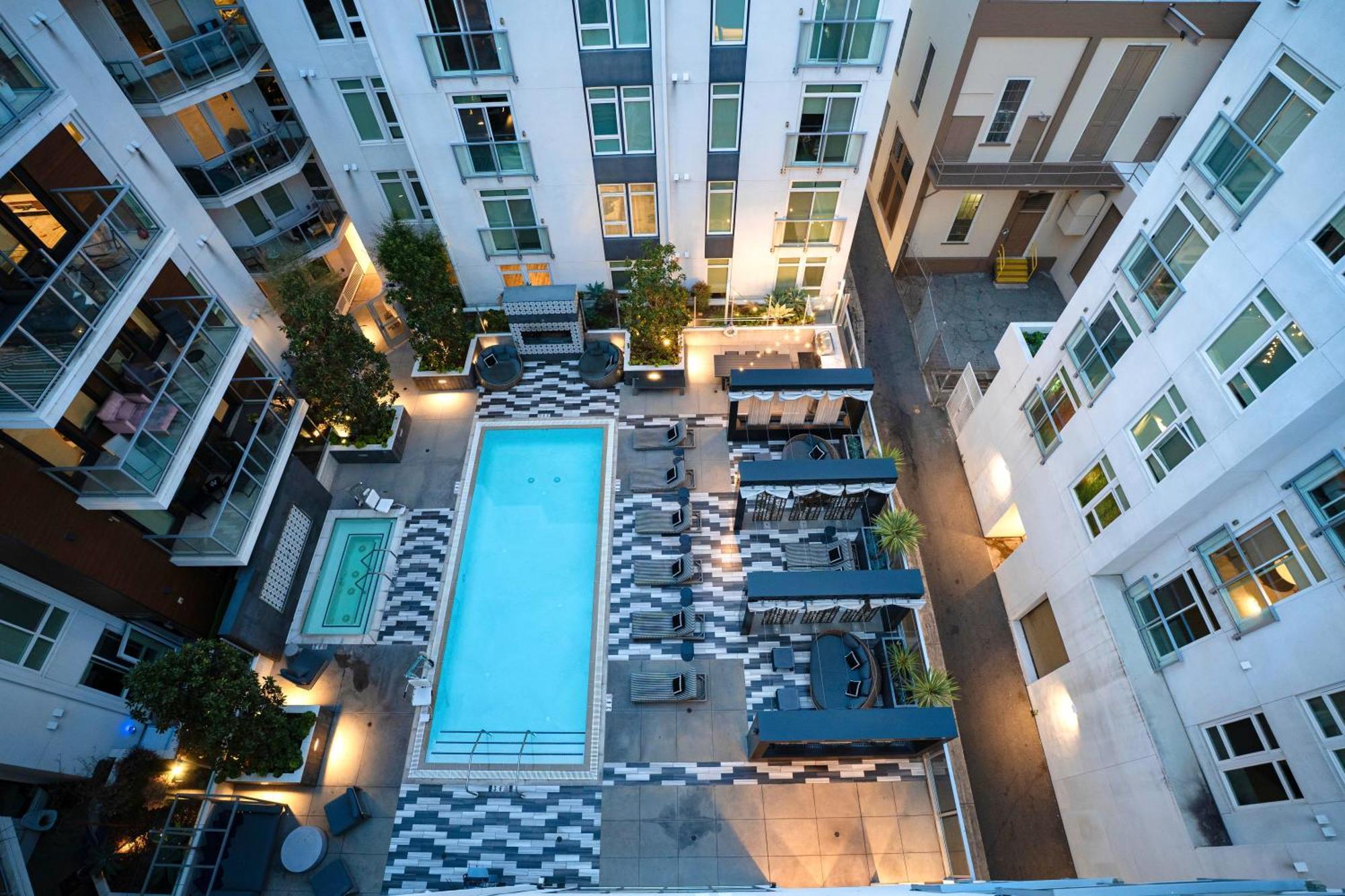 Modern Muse 2 Bed In Hollywood Ca With Free Parking * Los Angeles