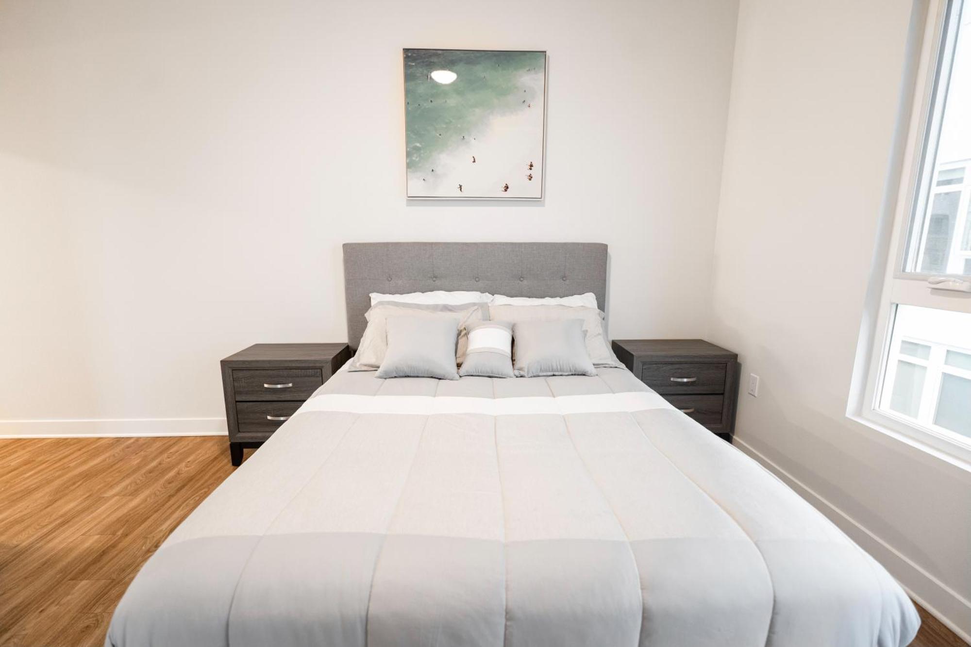 Modern Muse 2 Bed In Hollywood Ca With Free Parking Apartment