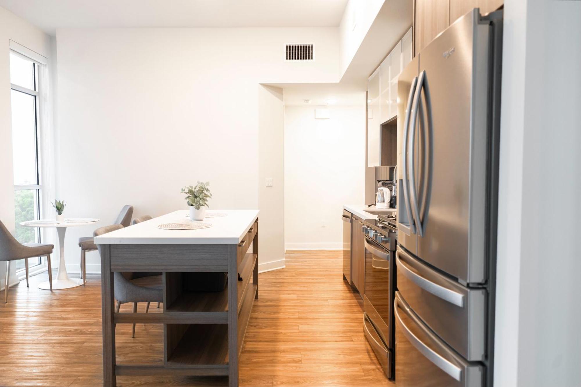 Modern Muse 2 Bed In Hollywood Ca With Free Parking * Los Angeles